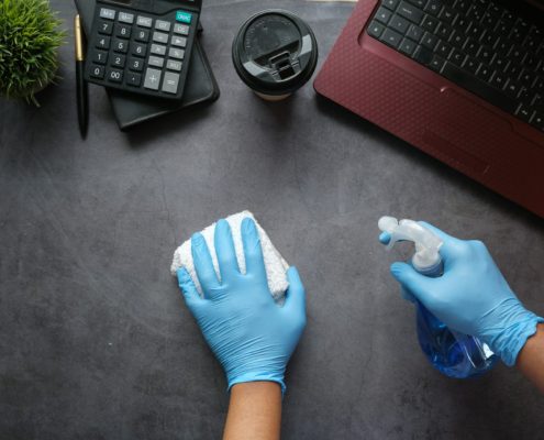 Zo bespaar je kosten met schoonmaak tijdens kantooruren